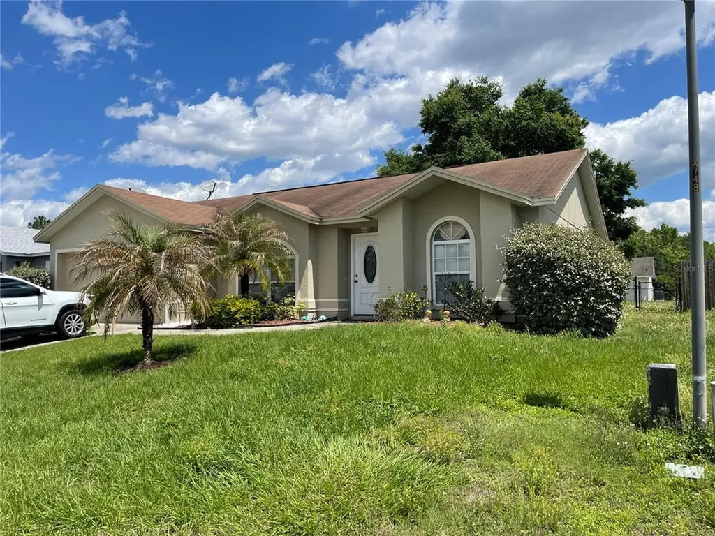 6574 Shepherd Oaks Street Lakeland FL 33811