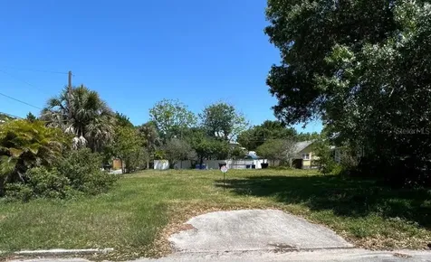 3083 8th Street N St Petersburg FL 33704