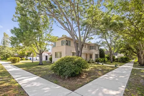 1145 15th Avenue N St Petersburg FL 33704