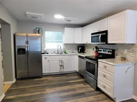 2950 W 23rd Street Sanford FL 32771