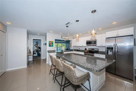 1115 36th Avenue NE St Petersburg FL 33704