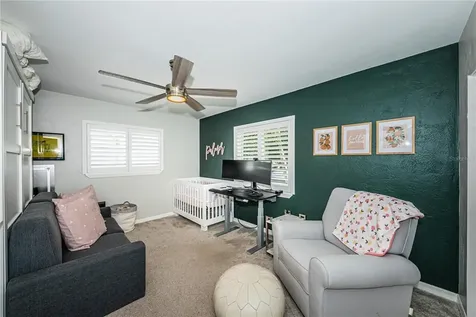1115 36th Avenue NE St Petersburg FL 33704