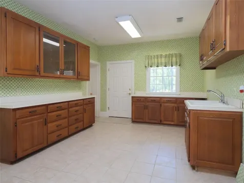 2802 NW 4th Lane Gainesville FL 32607