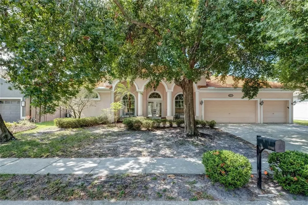 2806 Shore Breeze Drive Tampa FL 33611