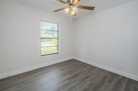 8624 Fish Lake Road Tampa FL 33619