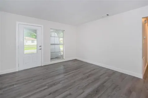 8624 Fish Lake Road Tampa FL 33619