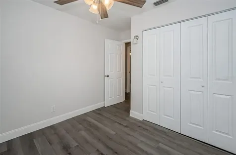 8624 Fish Lake Road Tampa FL 33619