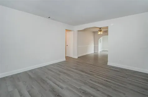 8624 Fish Lake Road Tampa FL 33619