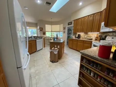 19243 SW 90th Lane Road Dunnellon FL 34432