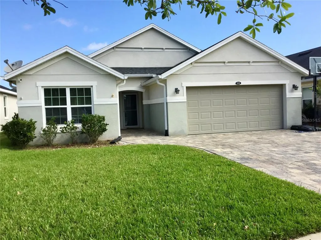 112 Grande Lake Drive Daytona Beach FL 32124