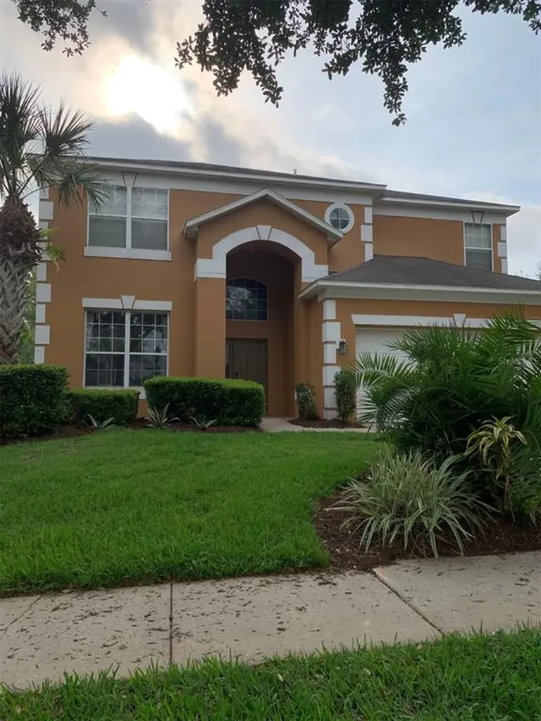 8436 Secret Key Cove Kissimmee FL 34747