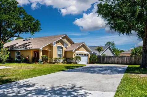 1621 Boulder Creek Court Apopka FL 32712