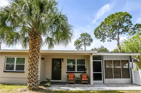 7677 18th Way N St Petersburg FL 33702
