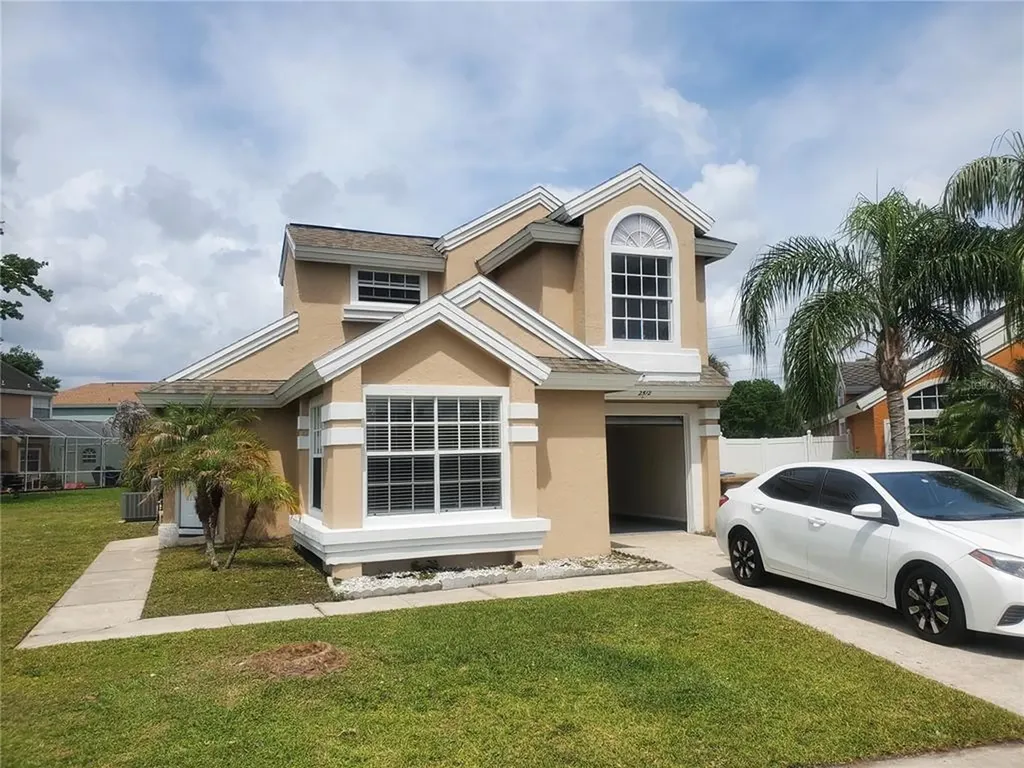 2512 Davenport Circle Kissimmee FL 34746