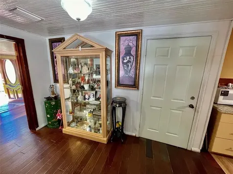 517 Oak Street Auburndale FL 33823