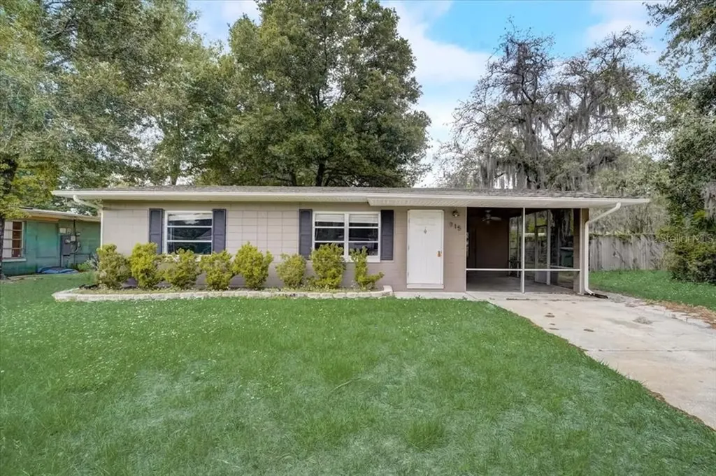915 Perkins Street Leesburg FL 34748