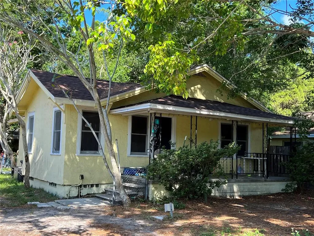 15364 Westminister Avenue Clearwater FL 33760