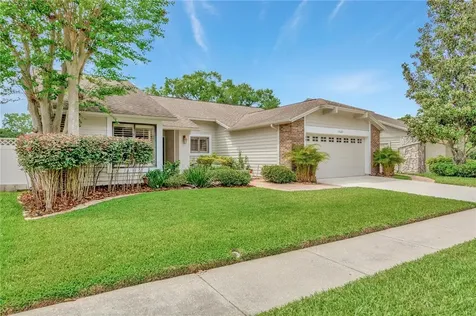 14651 Village Glen Circle Tampa FL 33618