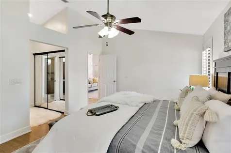 14651 Village Glen Circle Tampa FL 33618