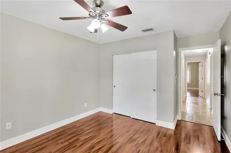 14651 Village Glen Circle Tampa FL 33618