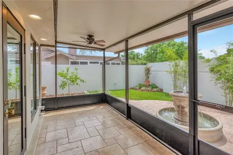 14651 Village Glen Circle Tampa FL 33618