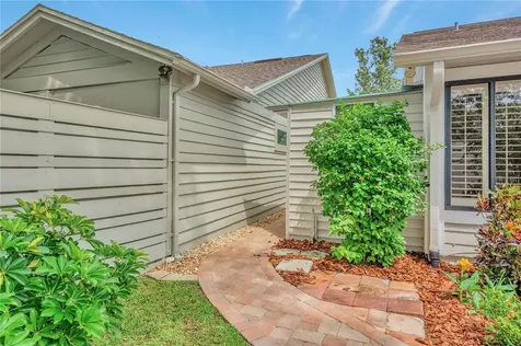 14651 Village Glen Circle Tampa FL 33618