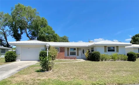 3162 Regatta Circle Sarasota FL 34231