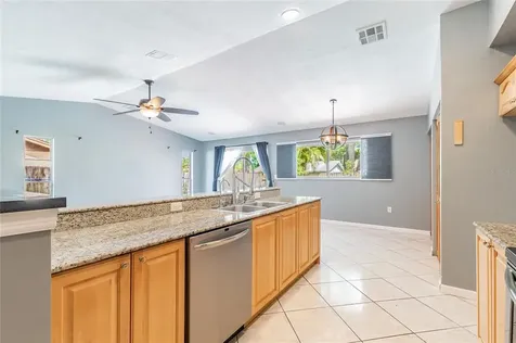 6439 109th Avenue N Pinellas Park FL 33782