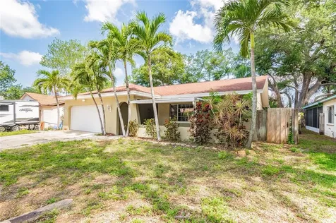 6439 109th Avenue N Pinellas Park FL 33782
