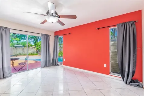 6439 109th Avenue N Pinellas Park FL 33782
