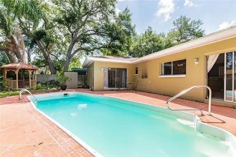 6439 109th Avenue N Pinellas Park FL 33782