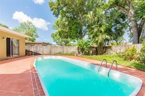 6439 109th Avenue N Pinellas Park FL 33782