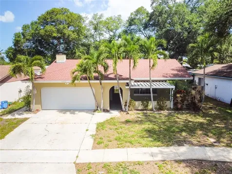 6439 109th Avenue N Pinellas Park FL 33782