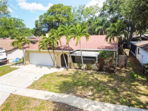 6439 109th Avenue N Pinellas Park FL 33782