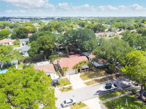 6439 109th Avenue N Pinellas Park FL 33782