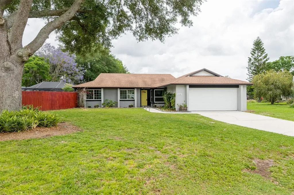 1218 Chestnut Court Plant City FL 33563