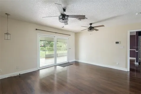 1218 Chestnut Court Plant City FL 33563