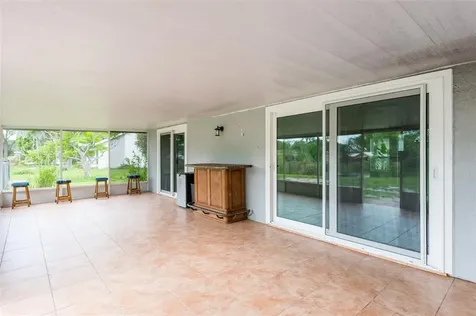 1218 Chestnut Court Plant City FL 33563