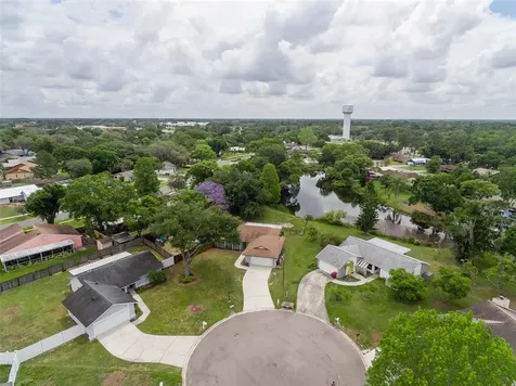 1218 Chestnut Court Plant City FL 33563