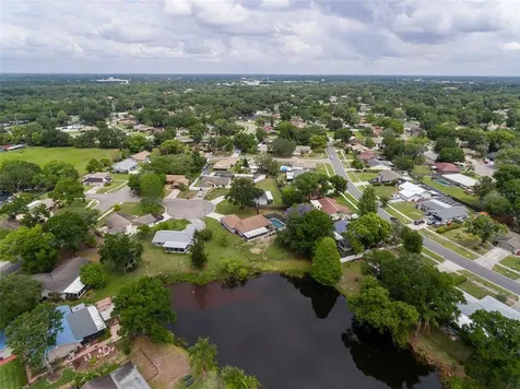 1218 Chestnut Court Plant City FL 33563