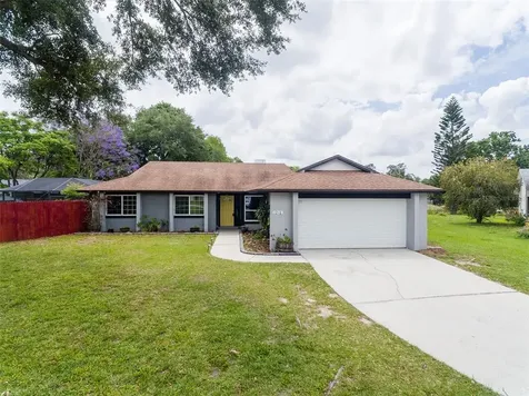 1218 Chestnut Court Plant City FL 33563