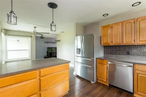 1218 Chestnut Court Plant City FL 33563