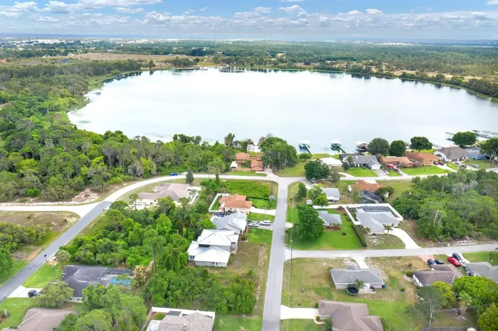 5126 N Huckleberry Lake Drive Sebring FL 33875