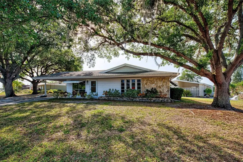 8591 Sydney Avenue North Port FL 34287