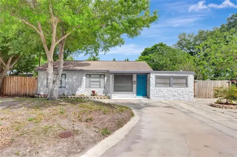 7109 Meadowlawn Drive N St Petersburg FL 33702