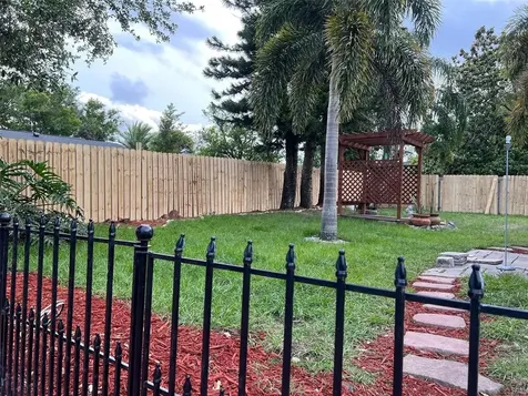 105 Poinsettia Drive Kissimmee FL 34743