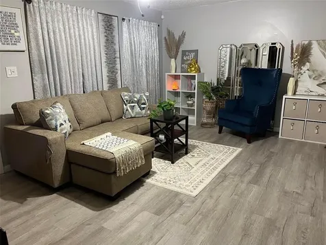 105 Poinsettia Drive Kissimmee FL 34743