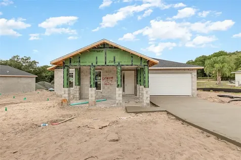 107 Hidden Oaks Drive Lady Lake FL 32159