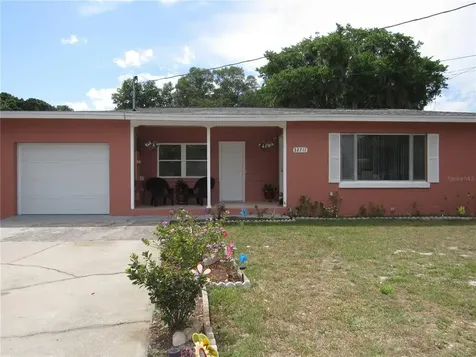 32711 Azealia Place Tavares FL 32778