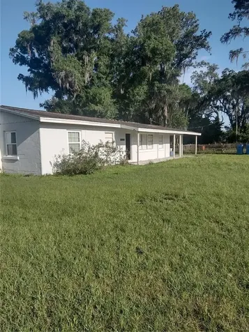 621 Hicks Road Plant City FL 33567